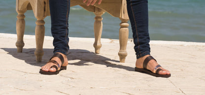 Brown Rose Gold leather Toe ring Sandals | KionasSandals