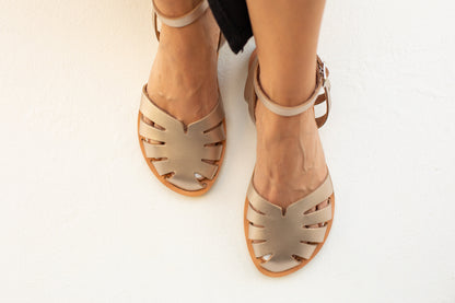 Close Toes Front Strap Criss | KionasSandals